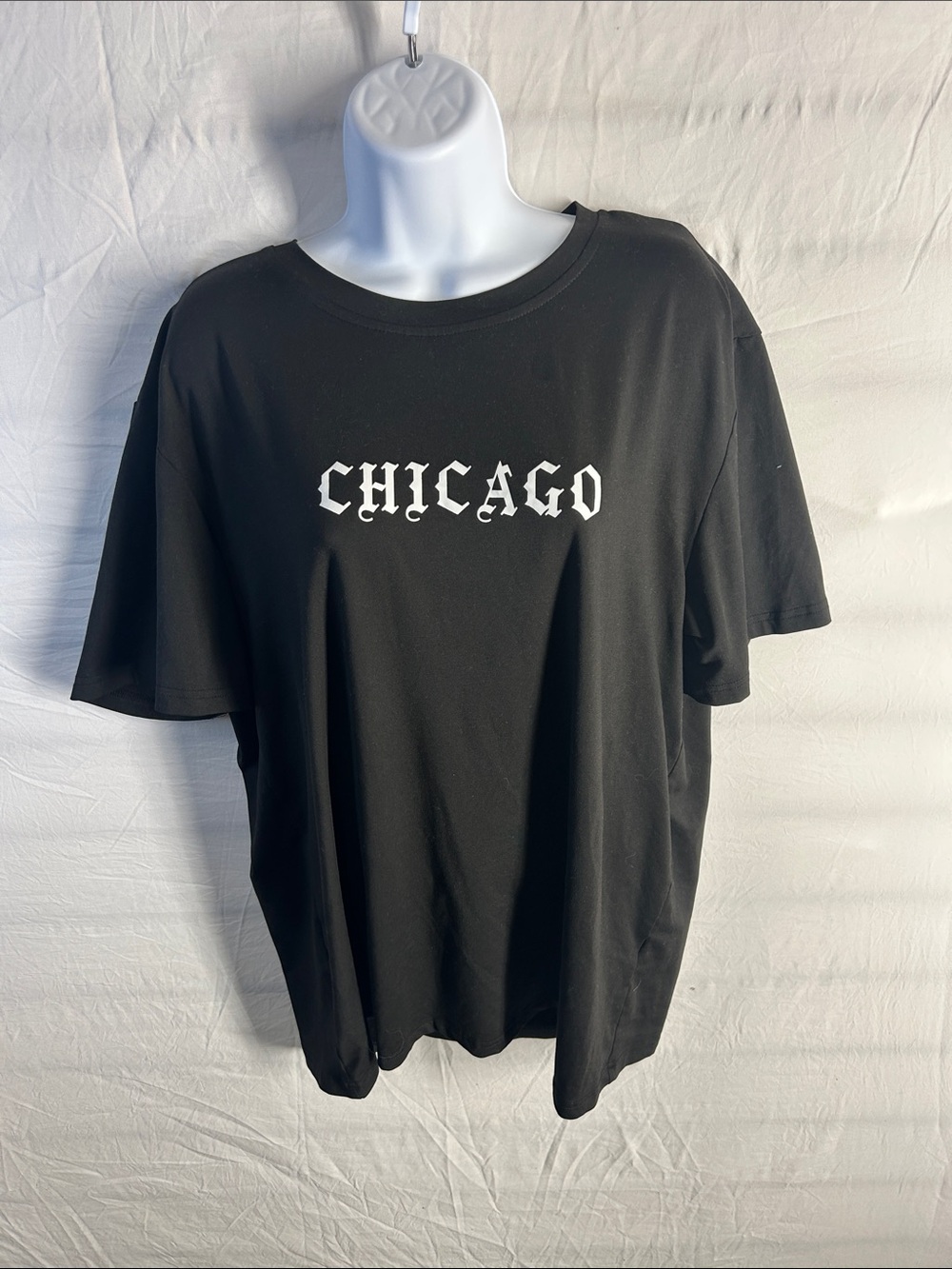 SHEIN Black Short-Sleeve Tee with White CHICAGO Graphic